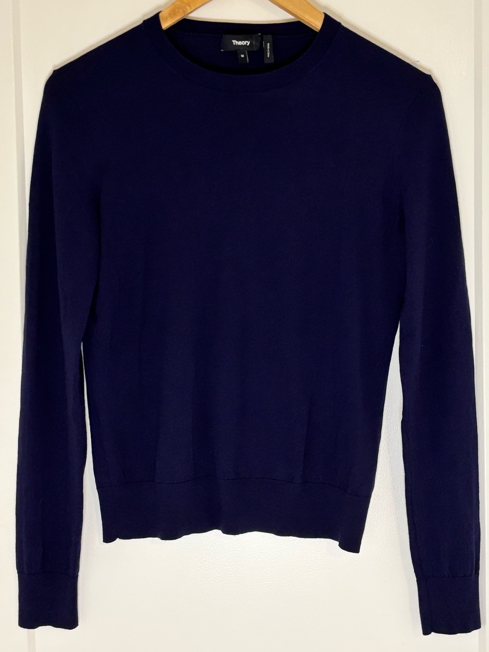 Theory Women’s Crewneck Sweater - Navy Minimalist Coastal